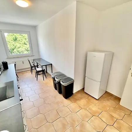 Ailiv Megaspace 33 Apartment